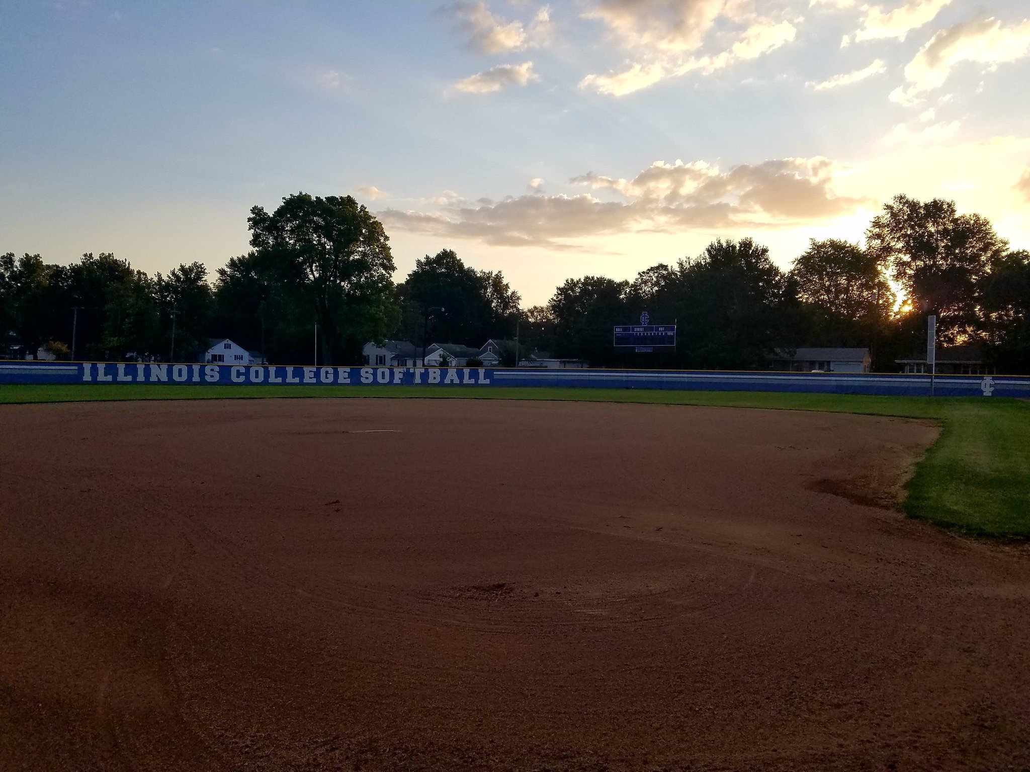 Illinois College Softball Spring for SIDS